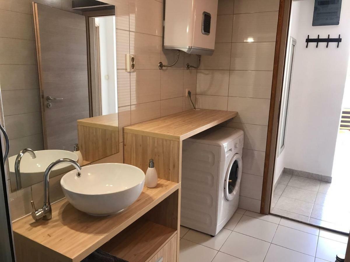Apartment Bruno Šibenik Eksteriør billede